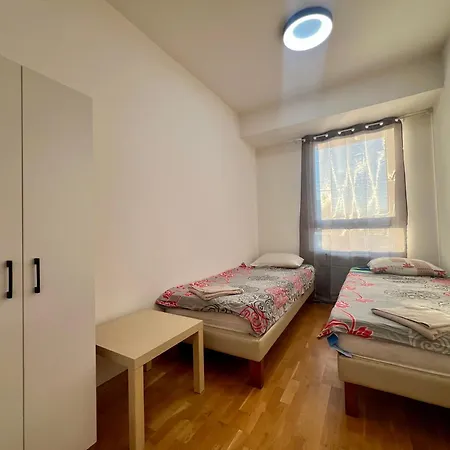 Lush Penthouses - Eluxory Apts Apartment Skopje